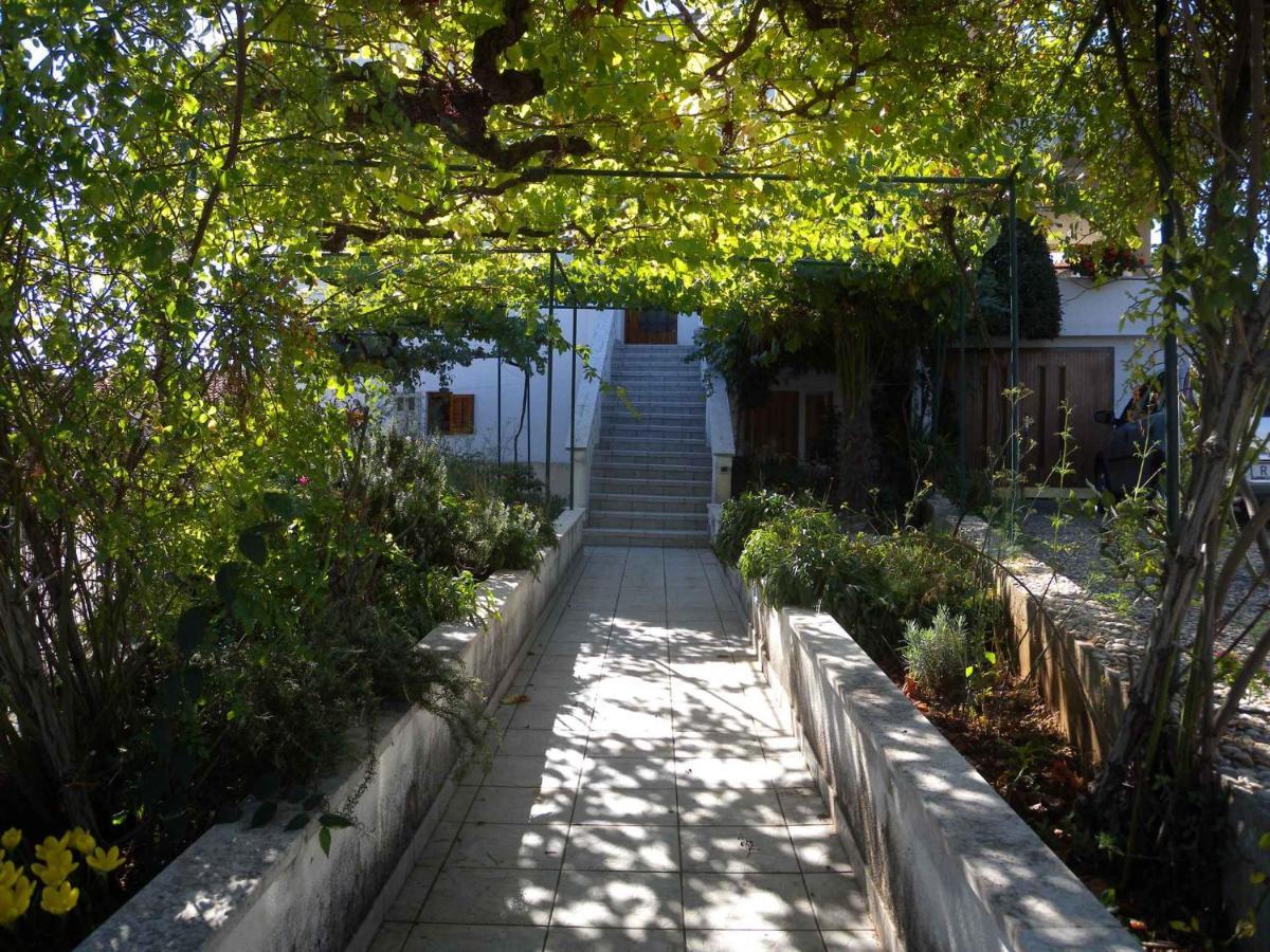 Dobrinj Apartment 2 Exterior photo